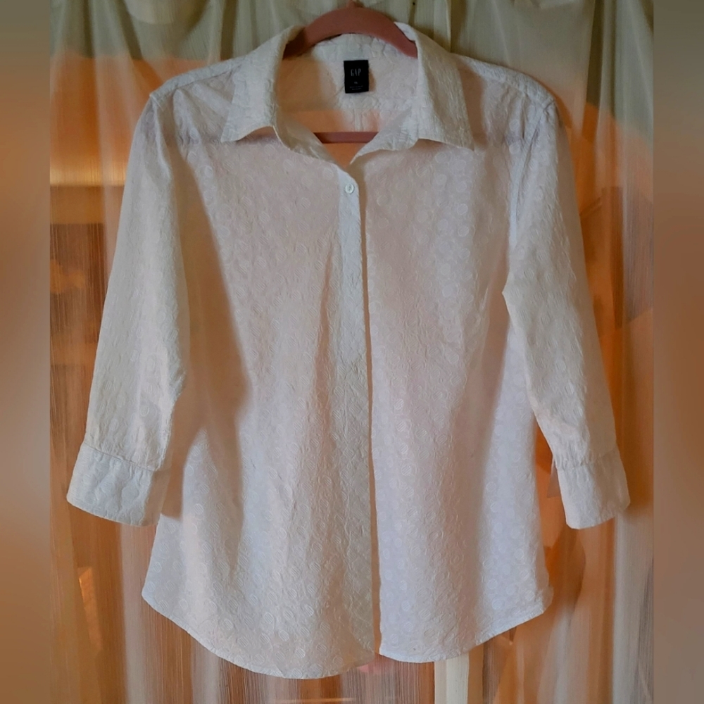GAP Women's Button Down Shirt - XL